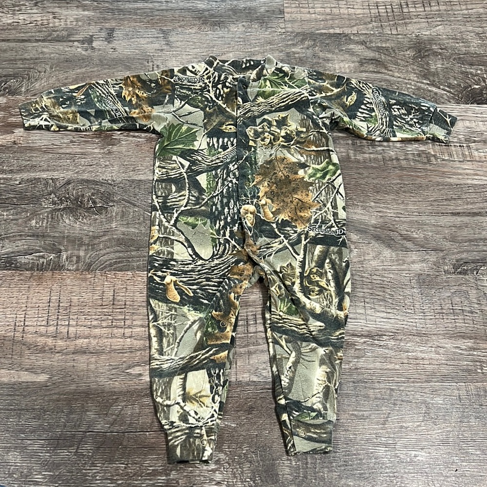 Cabelas snap up body suit